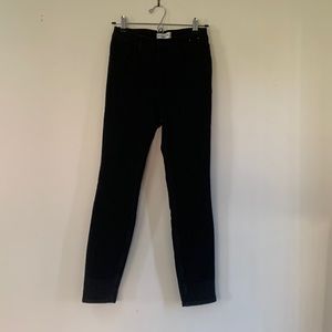 Abercrombie black high rise skinny jean